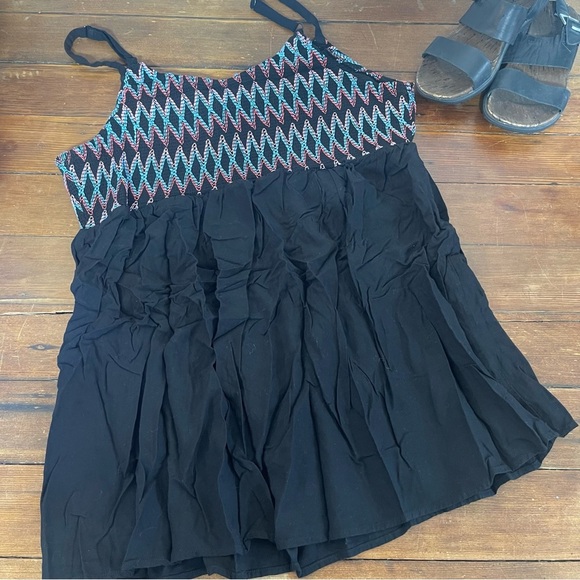 Torrid Black baby doll Patterned Top 1X - Picture 7 of 7